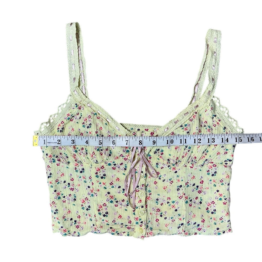 Urban Outfitters Floral Lace Trim Crop Tank – XS - Picture 6 of 6